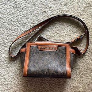 Michael Kors small crossbody bag